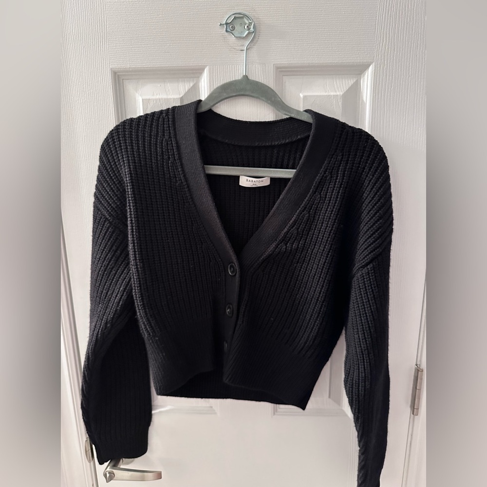 Aritzia 100% wool button cropped cardigan, xxs, new